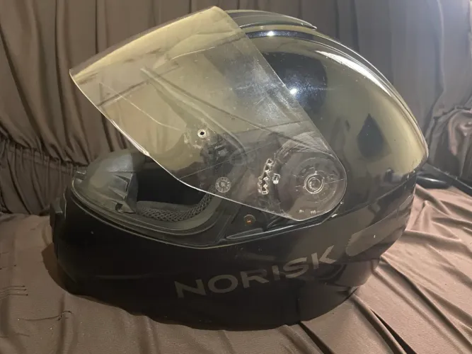 Vendo capacete norisk 