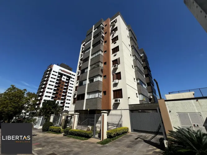 Apartamento de 2 quartos, suíte, sacada com churrasqueira e 2 vagas lado a lado
