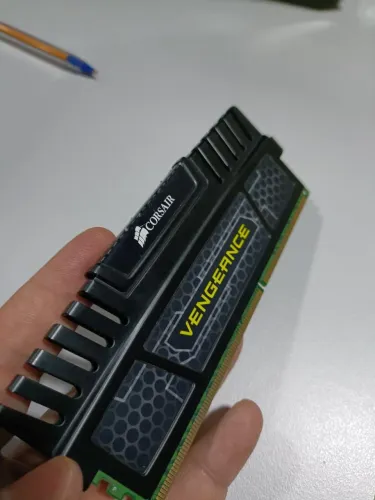 Memória RAM Corsair Vengeance 8gb ddr3 1600Mhz