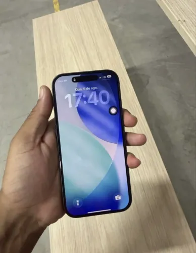 iPhone 16