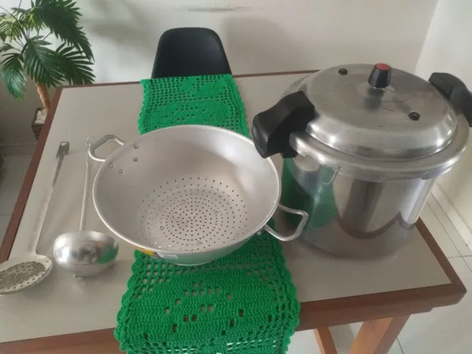 Utensílios para cozinhar industrial , panela de pressão 20lt , escorredor de concha escuma