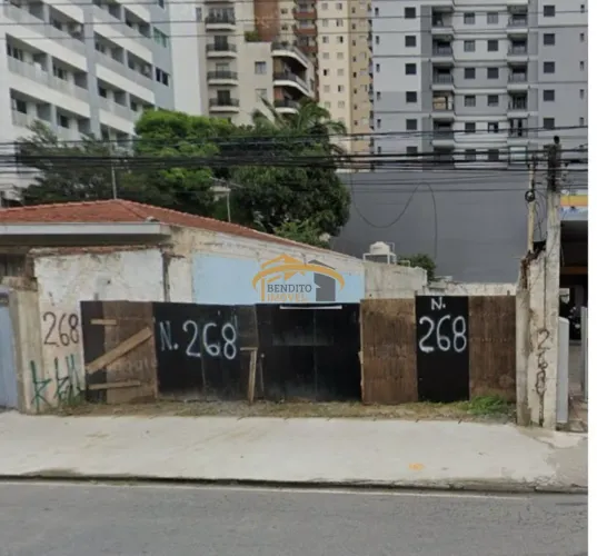 Terreno Comercial para Locação no Centro de Osasco-SP 500m² de Área Disponível