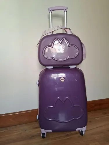 Kit mala e frasqueira Lilica Ripilica