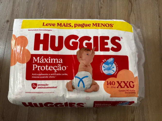 Huggies XXG 140 fraldas