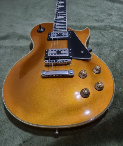 Oportunidade: Guitarra Modelo Les Paul (Golden  GLD) por Apenas R$ 890!
