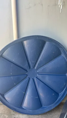 Vendo tampa de caixa dagua de 1000L