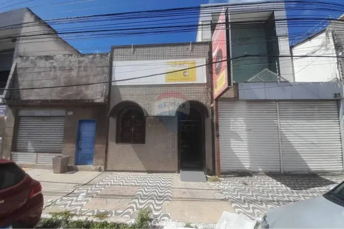 Investimento Imperdível: Casa Comercial em Maceió