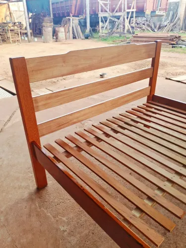 Cama de casal nova 