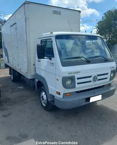 Vendo VW 8150 baú