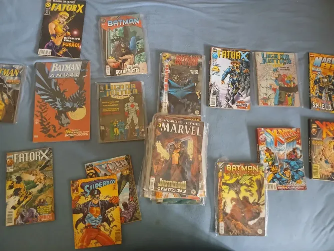 Vendo hqs(quadrinhos) variados