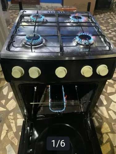 Fogão 4 bocas e forno com registro