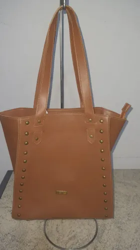 Bolsa grande em sintético