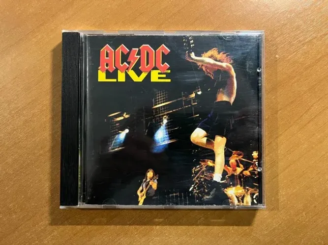 cd ac/dc live, lançado em 1992