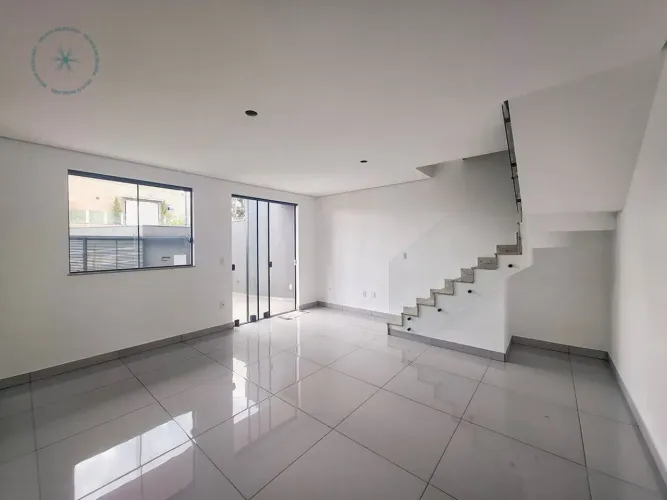 Casa Geminada à venda no bairro Jardim Atlântico, Belo Horizonte - MG.