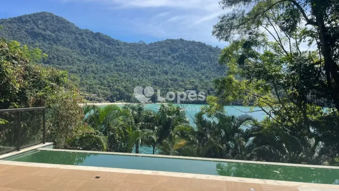 Casa em Piraquara (Cunhambebe), Angra dos Reis