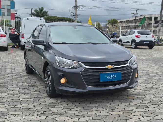 Chevrolet Onix Plus LT 1.0 12V TB Flex Mec. 4P 2025