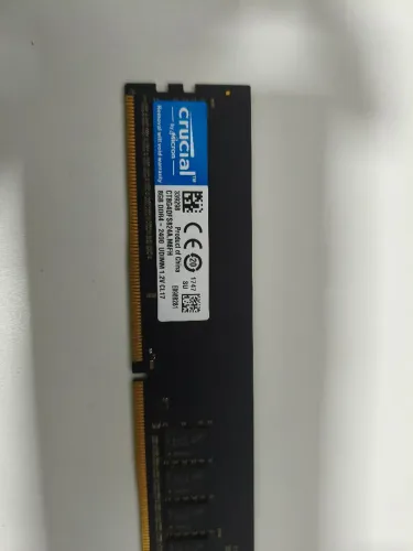 Memória Crucial DDR4 8gb 2400