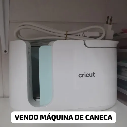 Máquina de caneca 