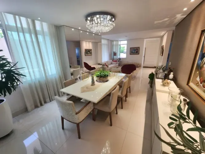 Belissima Casa Condomínio em Alphaville I, 4 Suítes, 7 banheiros, 550 m², nascente, 6 vaga