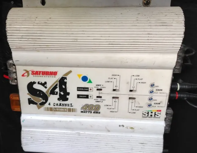 ? Potências Automotivas Digisound HL1560 e Saturno S4 400W