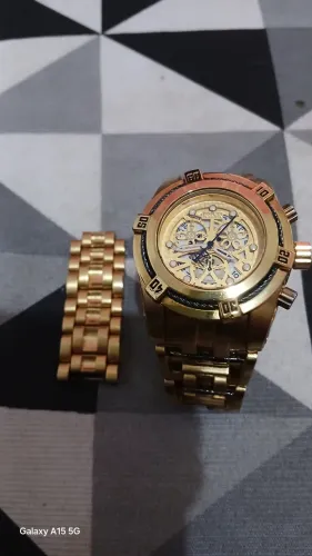 VENDO RELÓGIO INVICTA ZEUS FAMININO ? NOVINHO