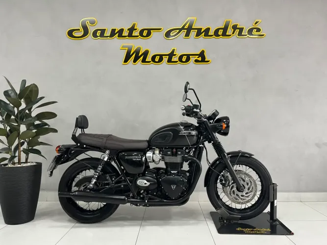 Triumph BONNEVILLE T120 BLACK