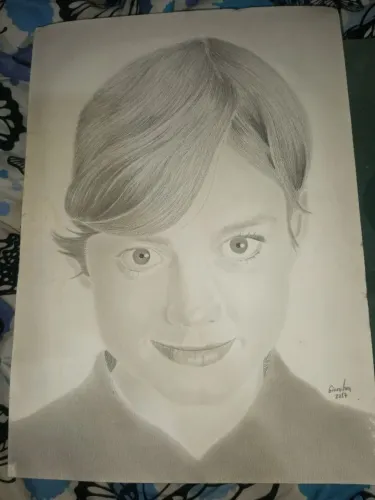 Desenho Realista da Cantora Italiana Rita Pavone