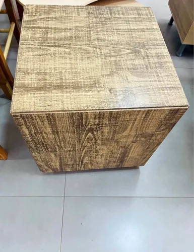 Mesa de centro rústico