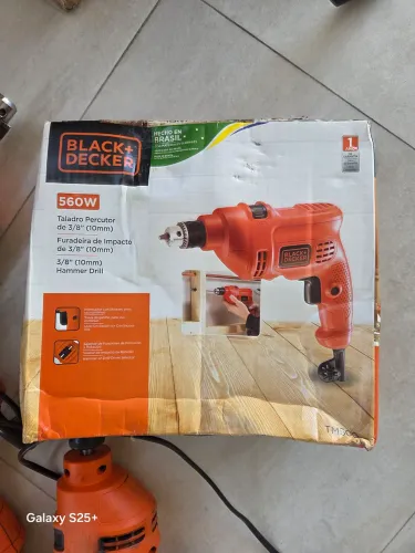 Furadeira Black Decker semi novas