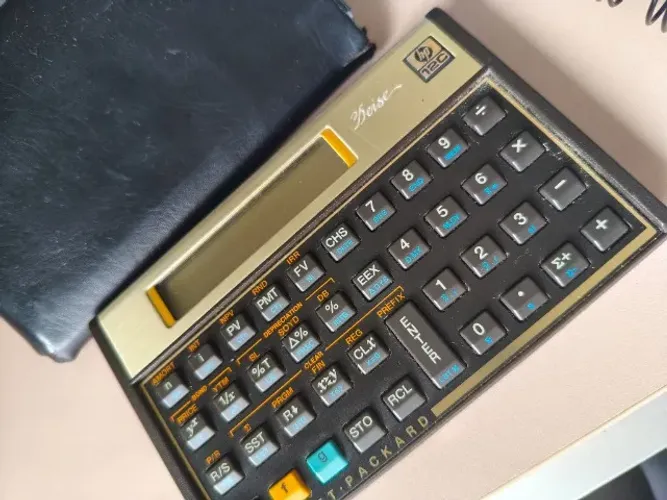 Calculadora financeira HP 12C