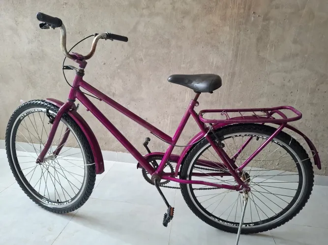 Bicicleta Monark aro 26 feminina