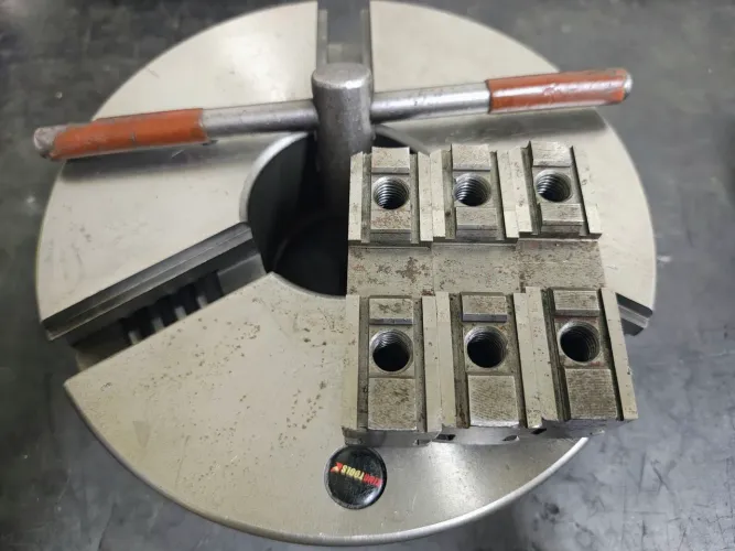 Placa para torno 250 mm 3 castanhas