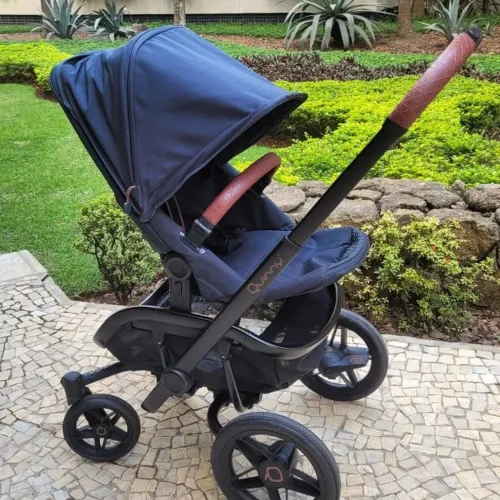 Carrinho de Bebê Quinny Twist VNC 0 à 15kg