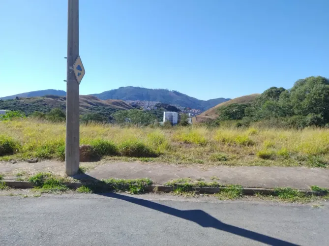 Terrenos Padrão em Poços de Caldas