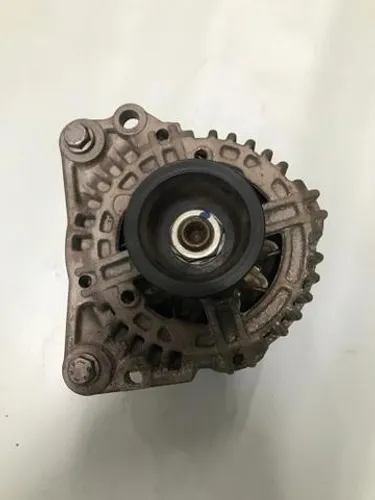 Alternador 90 A do Golf Sportline 2012