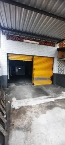 Loja 60 M² em via principal no Coelho/SG