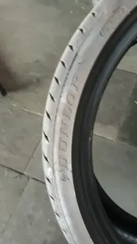 2 Pneus 205/40 18 Dunlop Sport Maxx RFT semi novo