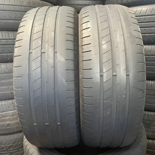 Pneus 195/55/16 Goodyear meia vida (não são riscados)