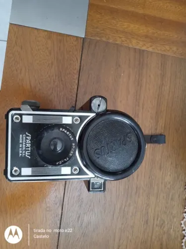 Máquina fotográfica spartus antiga