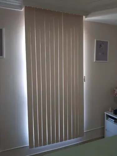 Persiana vertical PVC 1,78 x 1,05