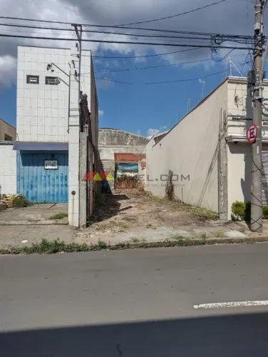 TERRENO COM 137,50 m2