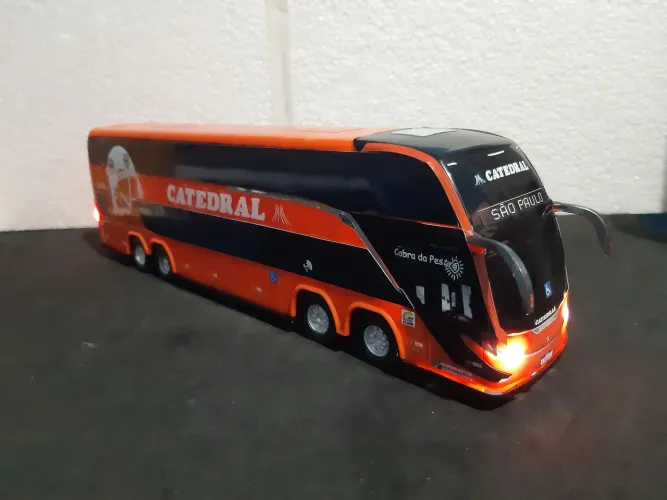 Ônibus de Brinquedo Catedral - Escala 1:43