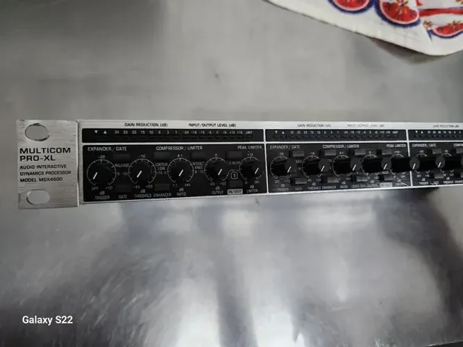 Processador Behringer