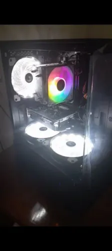Pc gamer roda tudo pego iphone