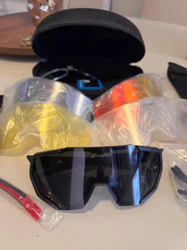 X-TIGER Óculos de sol esportivos polarizados com 5 lentes intercambiáveis