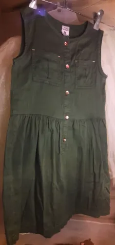 Vestido Verde de Botões - Marca - Menina Carter's - Usado em ótimo estado - 100% algodão