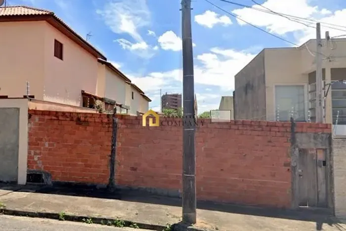 Terreno no Jardim São Carlos - Zona Oeste