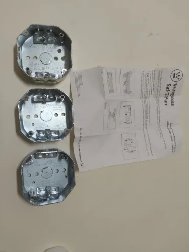 Caixas de embutir importadas 