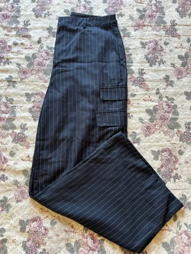 Calça social cargo listrada