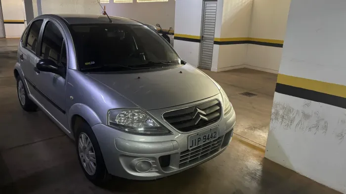 Citroen C3 GLX 1.4/ GLX Sonora 1.4 Flex 8V 5P 2011